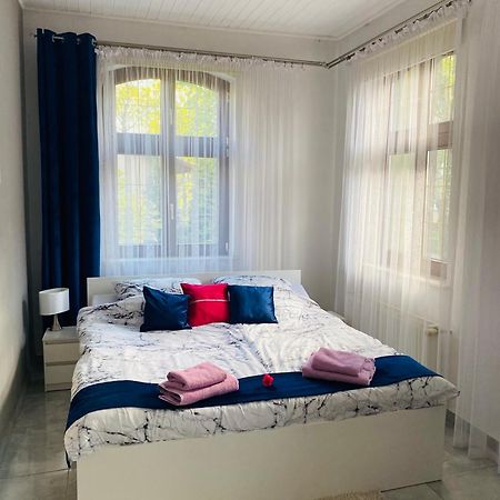 Kaliny Apartamenty Wanny Z Hydromasazem 霍茹夫 外观 照片