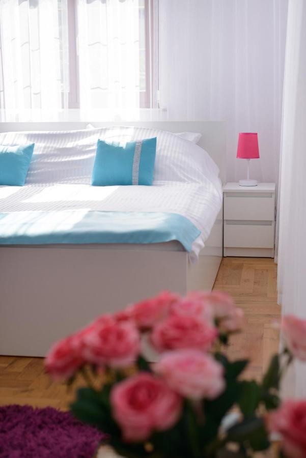 Kaliny Apartamenty Wanny Z Hydromasazem 霍茹夫 外观 照片